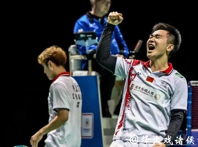 神仙打架？高校晒“宝藏”运动员，简历亮了