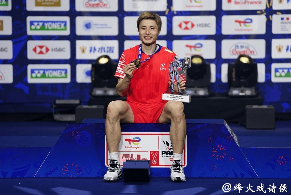 祝贺！石宇奇晋级马来西亚羽毛球公开赛男单决赛